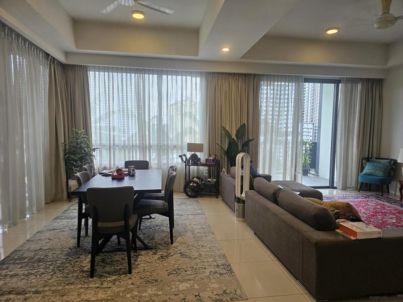Kondominium untuk Dijual di Verdana @ North Kiara - Sharon Ealiana - Living Room - PropertyGuru.com.my
