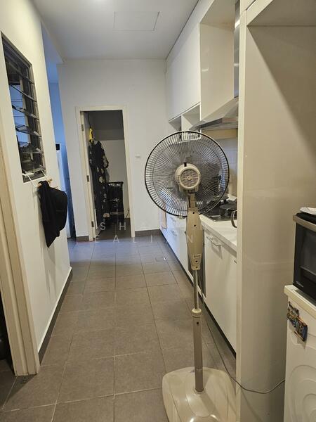 Kondominium untuk Dijual di Verdana @ North Kiara - Sharon Ealiana - Kitchen - PropertyGuru.com.my