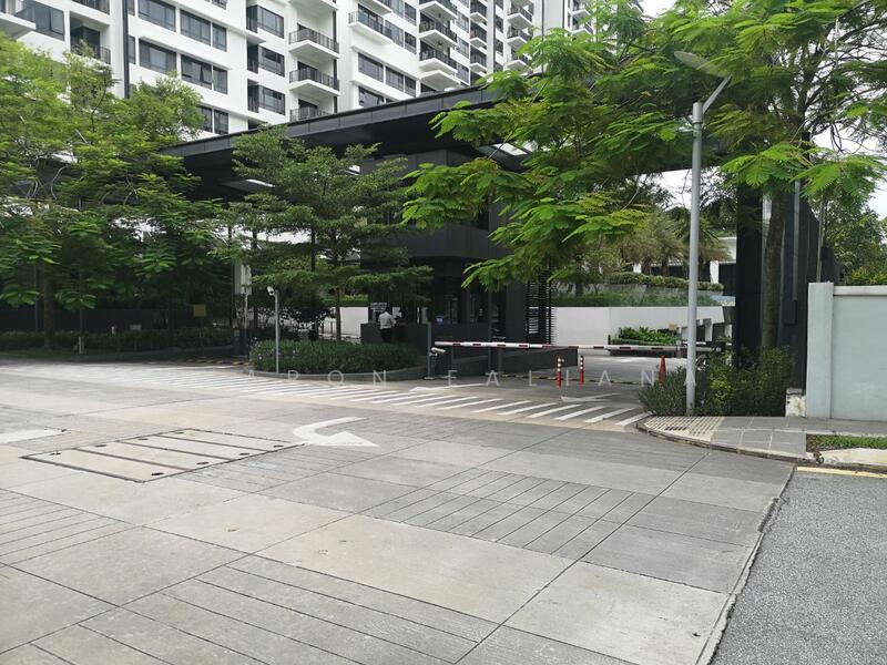 Kondominium untuk Dijual di Verdana @ North Kiara - Sharon Ealiana - Exterior - PropertyGuru.com.my