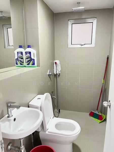 Midfields 2 untuk Untuk Disewa - RM 2,200 /bulan, Mac 2026 - Bathroom - PropertyGuru.com.my