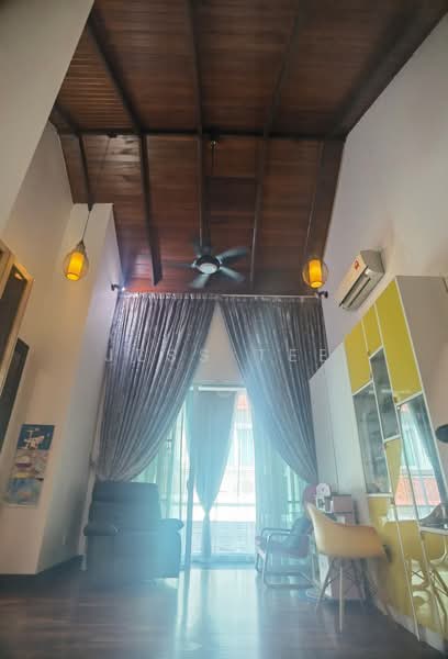 Rumah Berkembar untuk Dijual di Setia Eco Park (Setia Alam) - Jess Tee - Living Room - PropertyGuru.com.my
