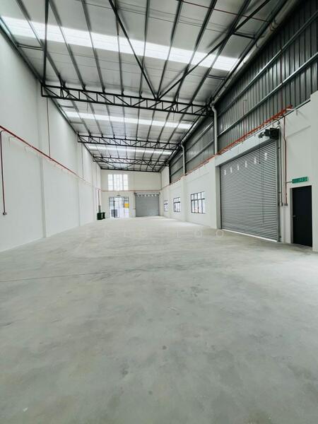 Factory for Rent in Taman Perniagaan Setia (Johor Bahru) - Eric Loo - Interior - PropertyGuru.com.my
