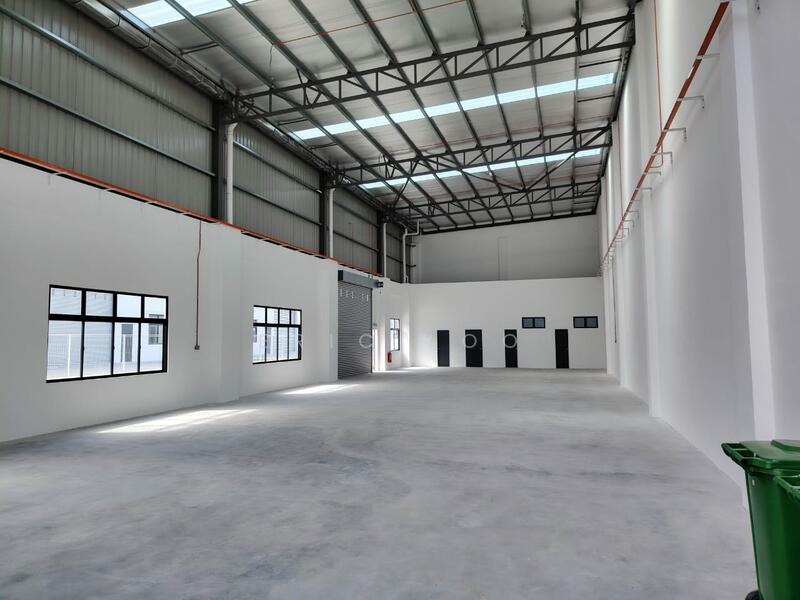Factory for Rent in Taman Perniagaan Setia (Johor Bahru) - Eric Loo - Interior - PropertyGuru.com.my