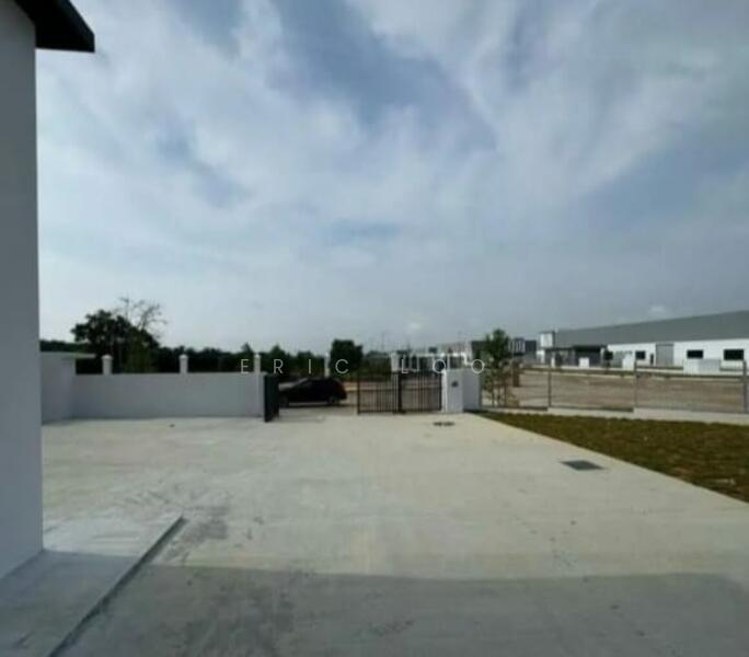 Factory for Rent in Taman Perniagaan Setia (Johor Bahru) - Eric Loo - Exterior - PropertyGuru.com.my