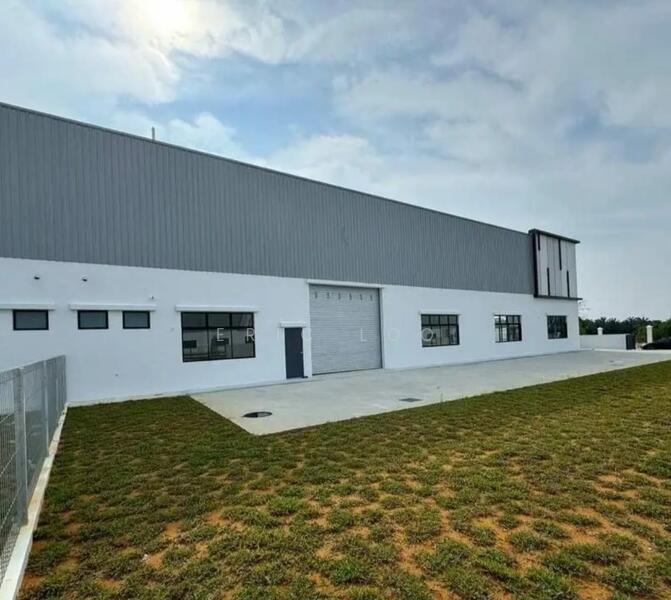 Factory for Rent in Taman Perniagaan Setia (Johor Bahru) - Eric Loo - Exterior - PropertyGuru.com.my