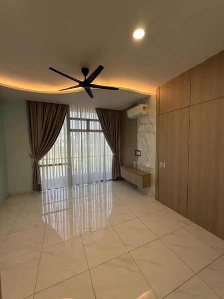 Untuk Disewa - 26th Avenue, Bukit Indah