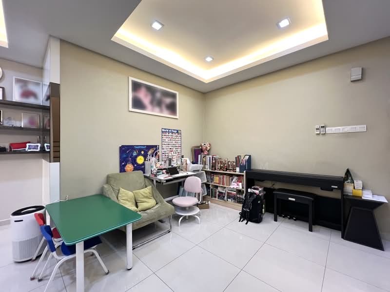 Townhouse for Sale in Sunway Damansara (Kota Damansara) - Esther Lim - Study - PropertyGuru.com.my