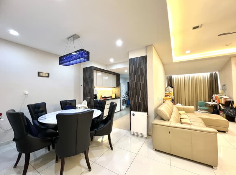 Townhouse for Sale in Sunway Damansara (Kota Damansara) - Esther Lim - Living Room - PropertyGuru.com.my