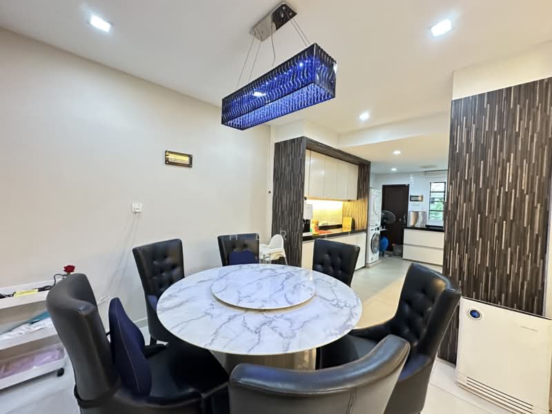 Townhouse for Sale in Sunway Damansara (Kota Damansara) - Esther Lim - Dining Room - PropertyGuru.com.my