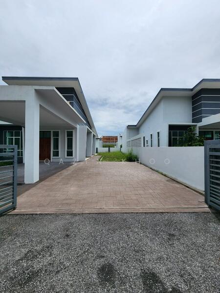 Bungalow for Sale in Bandar Seri Botani (Simpang Pulai) - Qazin Khoo - Exterior - PropertyGuru.com.my