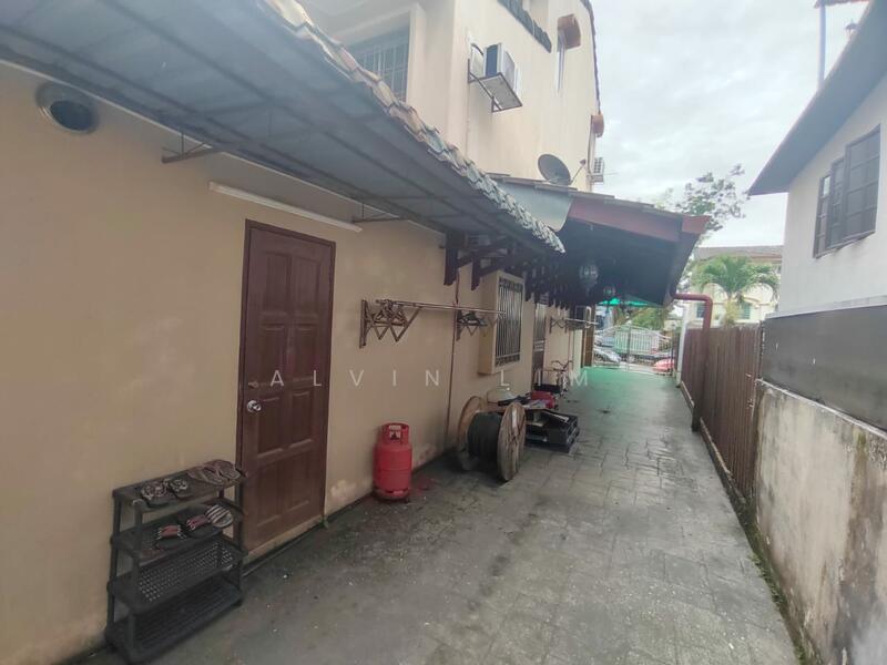 Terraced House for Sale in Taman Bukit Permata (Selayang) - Alvin Lim - Exterior - PropertyGuru.com.my