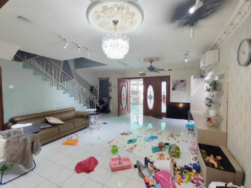 Terraced House for Sale in Taman Bukit Permata (Selayang) - Alvin Lim - Living Room - PropertyGuru.com.my