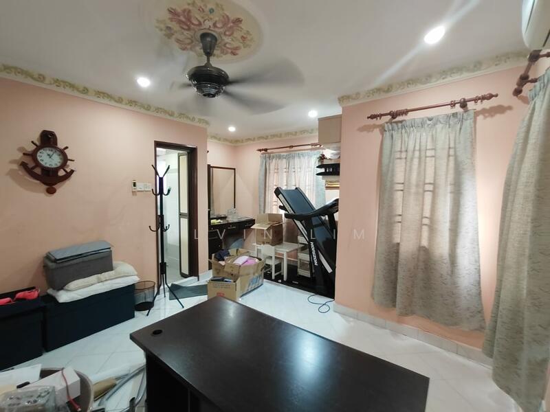 Terraced House for Sale in Taman Bukit Permata (Selayang) - Alvin Lim - Living Room - PropertyGuru.com.my