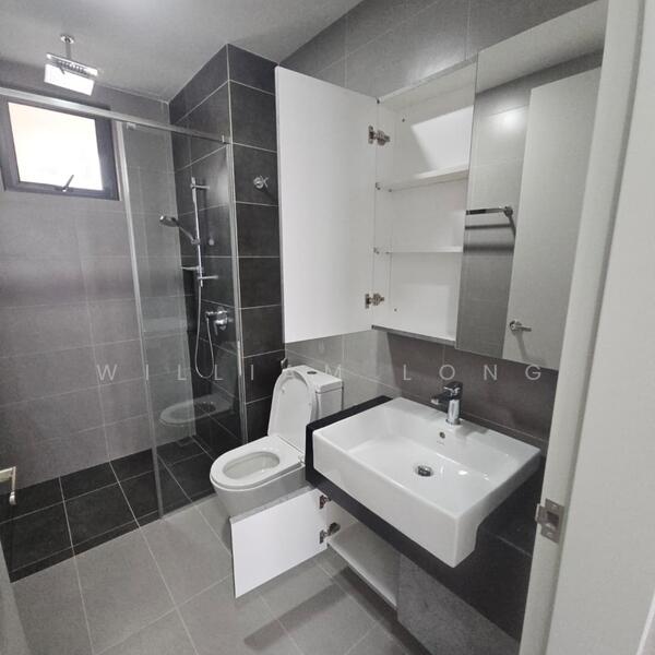Sunway Belfield untuk Untuk Disewa - RM 3,800 /bulan, Apr 2026 - Bathroom - PropertyGuru.com.my