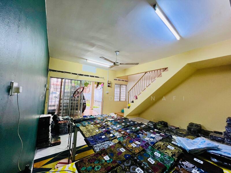 2-storey Terraced House for Sale in Bandar Rinching Seksyen 6 (Semenyih) - Mohamad Hanafi - Interior - PropertyGuru.com.my
