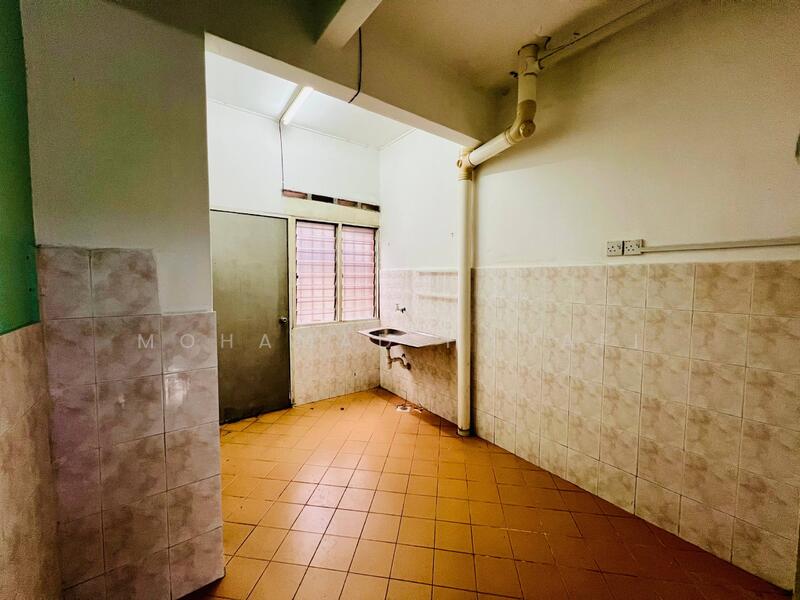 2-storey Terraced House for Sale in Bandar Rinching Seksyen 6 (Semenyih) - Mohamad Hanafi - Interior - PropertyGuru.com.my