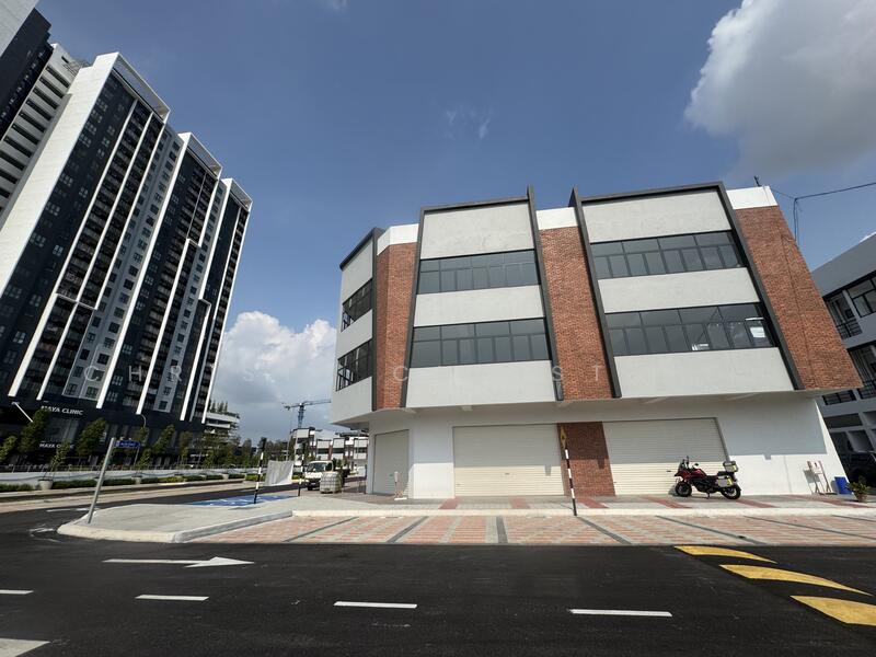 Shop for Rent in Bandar Gamuda Cove (Dengkil) - christy christyloh - Exterior - PropertyGuru.com.my