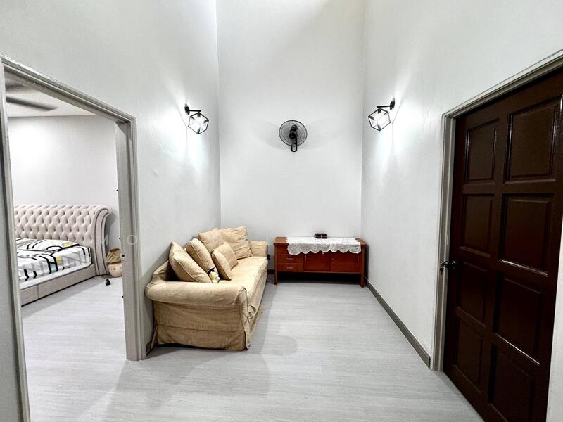 For Sale - Seksyen 7