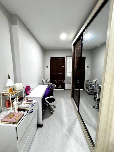 For Sale - Seksyen 7