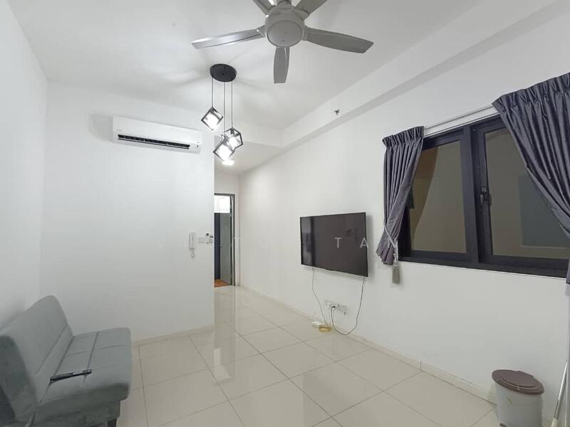 Paradigm Residence untuk Untuk Disewa - RM 2,100 /bulan, Mac 2026 - Living Room - PropertyGuru.com.my