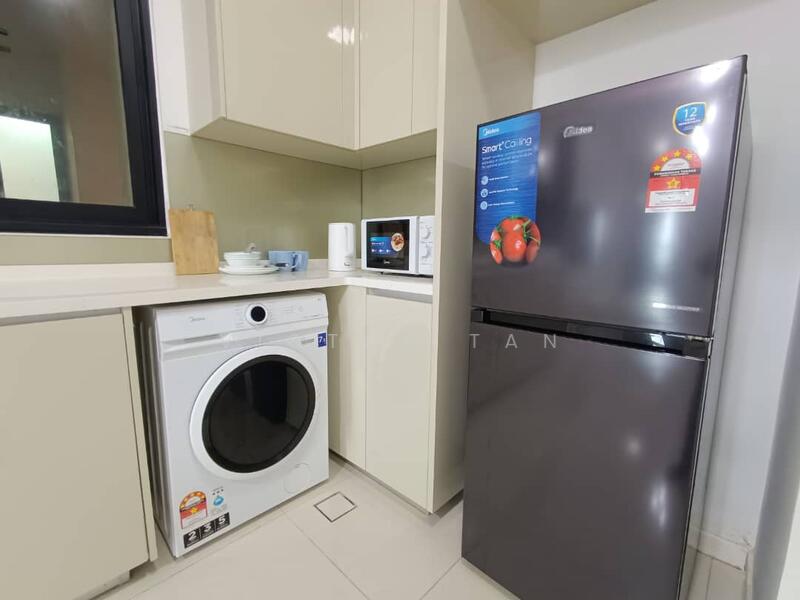Paradigm Residence untuk Untuk Disewa - RM 2,100 /bulan, Mac 2026 - Kitchen - PropertyGuru.com.my