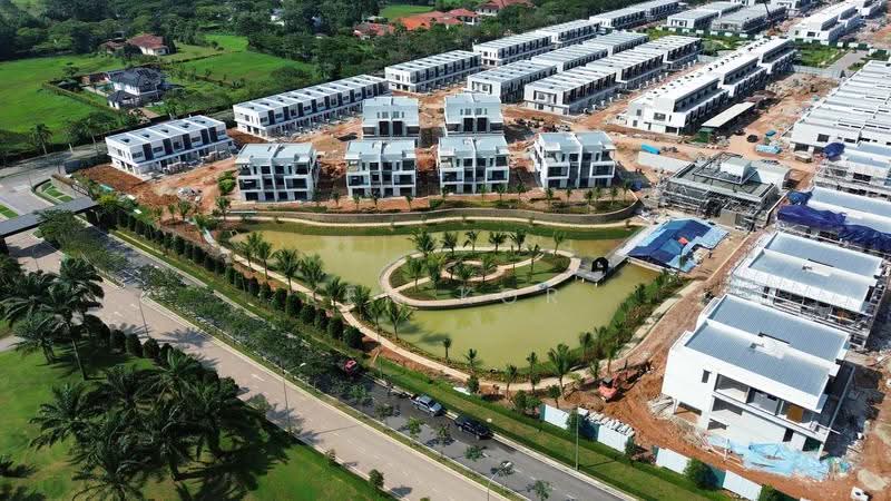 2-storey Terraced House for Sale in Leisure Farm (Gelang Patah) - Ken Kor - Exterior - PropertyGuru.com.my