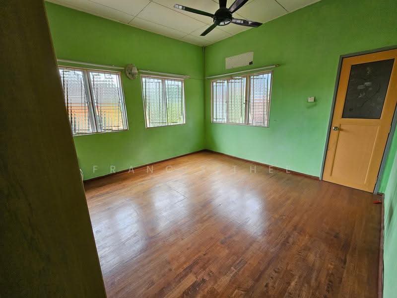 Rumah Berkembar untuk Dijual di Saujana Impian (Kajang) - Francis Thee - PropertyGuru.com.my