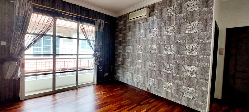 Family Area Upstairs