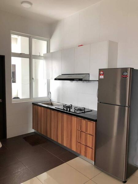 M Condominium @ Larkin untuk Untuk Disewa - RM 2,200 /bulan, Mac 2026 - Kitchen - PropertyGuru.com.my