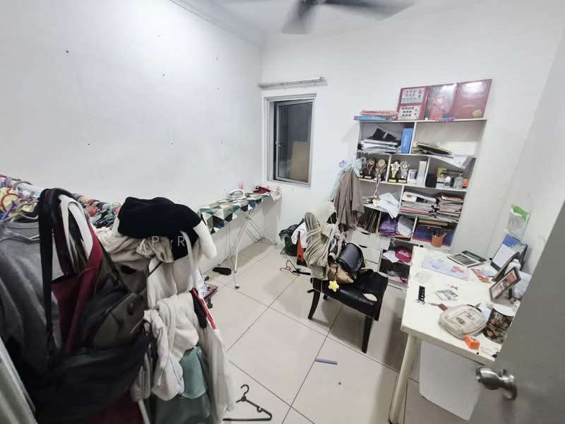 Kondominium untuk Dijual di Residensi Kerinchi - Prem Kumar - Bedroom - PropertyGuru.com.my