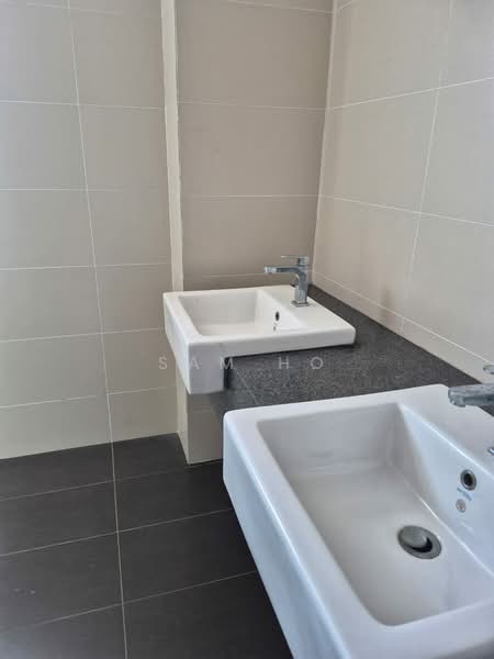 Semi-Detached House for Sale in Kota Kemuning (Shah Alam) - Sam Ho - Bathroom - PropertyGuru.com.my