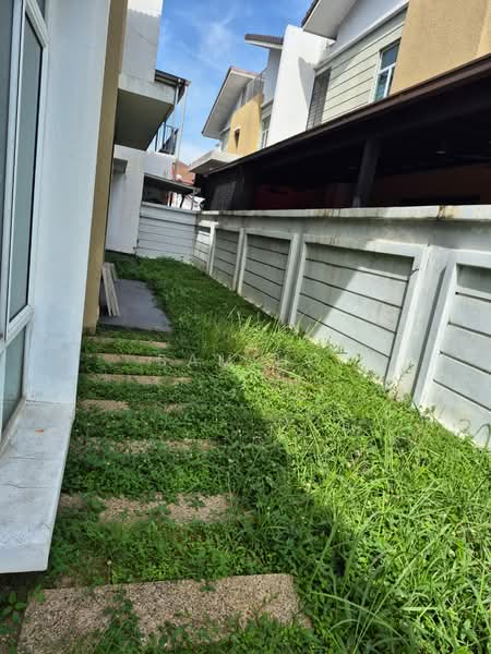 Semi-Detached House for Sale in Kota Kemuning (Shah Alam) - Sam Ho - Exterior - PropertyGuru.com.my