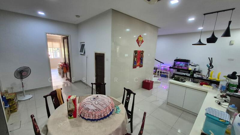 Terraced House for Sale in Temasya Glenmarie (Glenmarie) - Chester Cheng - Dining Room - PropertyGuru.com.my