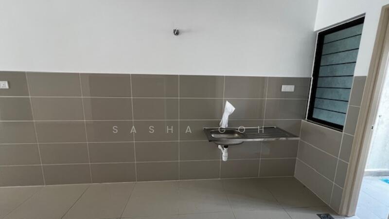 2-storey Terraced House for Sale in Bandar Kinrara (Selangor) - Sasha Goh - Kitchen - PropertyGuru.com.my