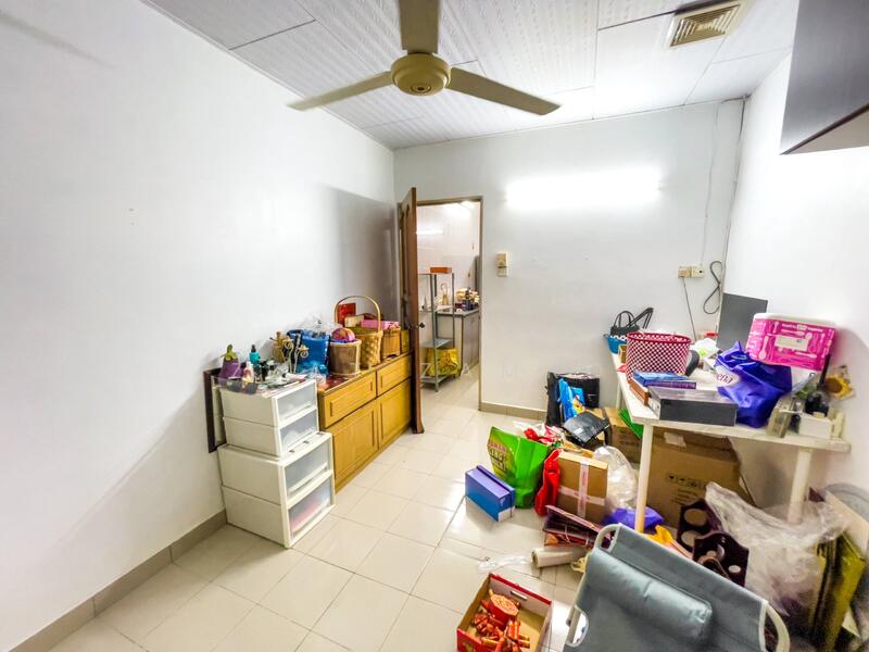 Untuk Dijual - Seksyen 7