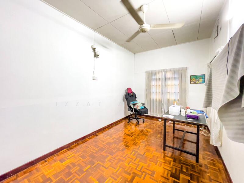 Untuk Dijual - Seksyen 7