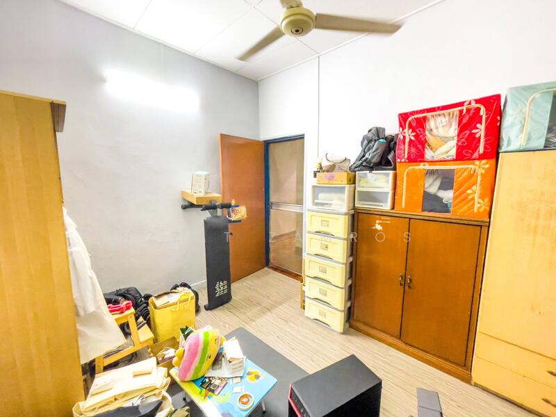 Untuk Dijual - Seksyen 7