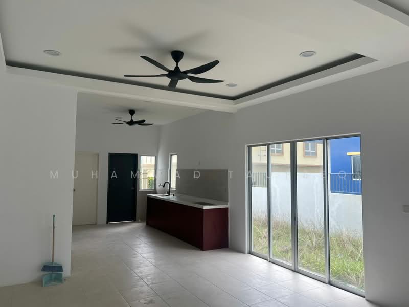 Rumah Berkembar untuk Disewa di Seremban (Negeri Sembilan) - Muhammad Taufeeq - Kitchen - PropertyGuru.com.my