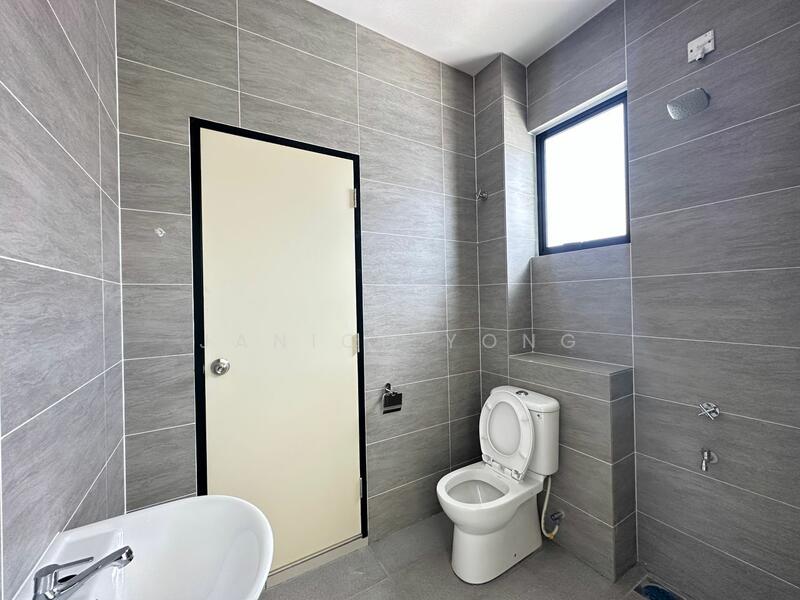 2-storey Terraced House for Rent in Iskandar Puteri (Nusajaya) (Johor) - Janice Yong - Bathroom - PropertyGuru.com.my