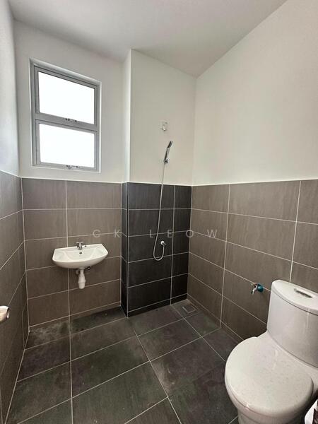 Citrine Hills Double-Storey Terrace House @ BBKP untuk Untuk Disewa - RM 2,000 /bulan, Mac 2026 - Bathroom - PropertyGuru.com.my