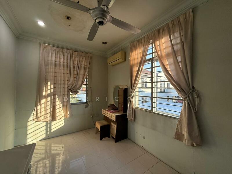 For Sale - Lembah Impiana