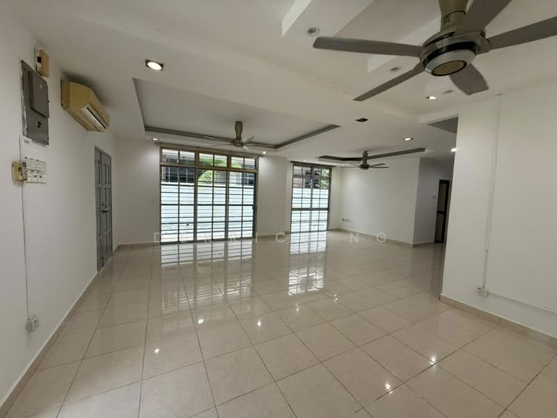 Rumah Berkembar untuk Dijual di Lembah Impiana (Kulim) - Derrick Ng - Living Room - PropertyGuru.com.my