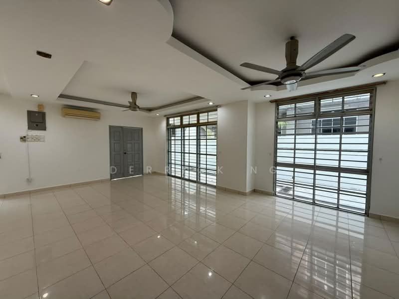 Rumah Berkembar untuk Dijual di Lembah Impiana (Kulim) - Derrick Ng - Living Room - PropertyGuru.com.my