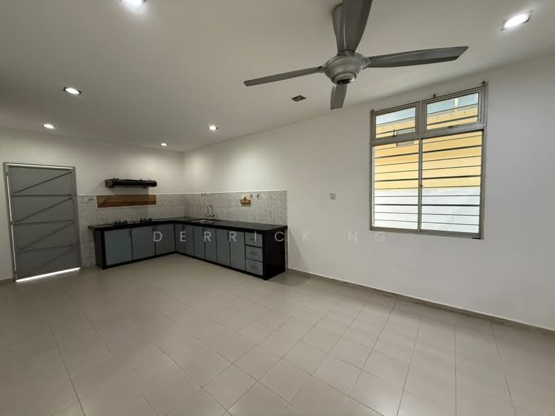 Rumah Berkembar untuk Dijual di Lembah Impiana (Kulim) - Derrick Ng - Kitchen - PropertyGuru.com.my