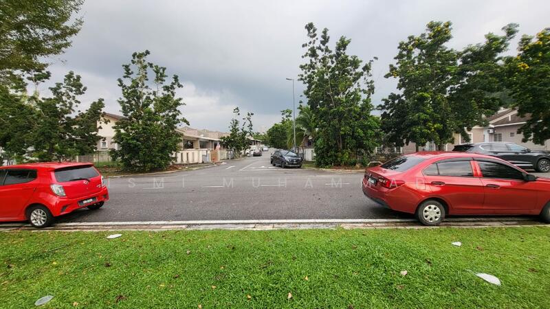 Rumah Teres untuk Dijual di Seremban 3 (Rasah) - Ismi Muhammad - Exterior - PropertyGuru.com.my