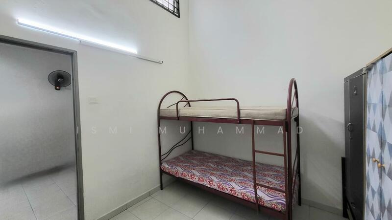 Rumah Teres untuk Dijual di Seremban 3 (Rasah) - Ismi Muhammad - Bedroom - PropertyGuru.com.my