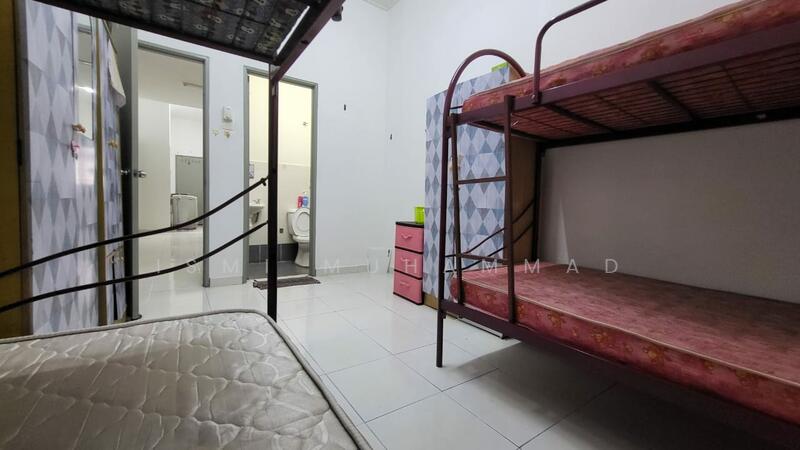 Rumah Teres untuk Dijual di Seremban 3 (Rasah) - Ismi Muhammad - Bedroom - PropertyGuru.com.my