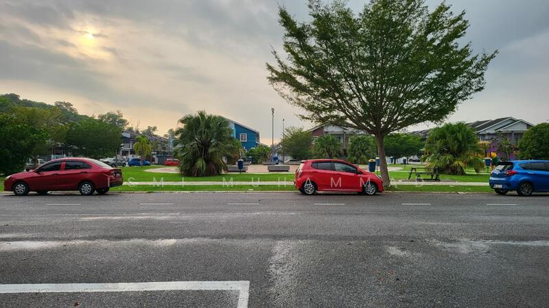 Rumah Teres untuk Dijual di Seremban 3 (Rasah) - Ismi Muhammad - Exterior - PropertyGuru.com.my