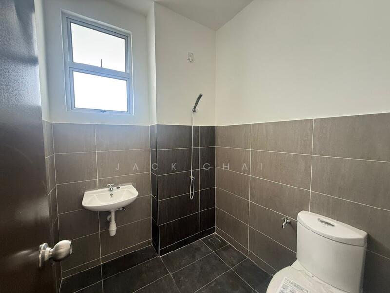 2-storey Terraced House for Sale in Johor Bahru (Johor) - Jack Chai - Bathroom - PropertyGuru.com.my