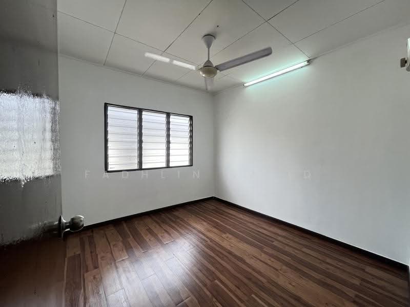 Flat for Sale at Cempaka - Fadhlin Wahid - Interior - PropertyGuru.com.my
